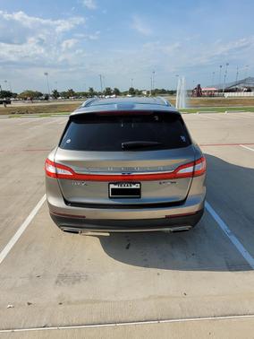 Gold 2016 Lincoln MKX Reserve