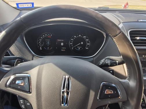Gold 2016 Lincoln MKX Reserve