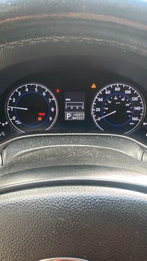 2012 INFINITI G37 x