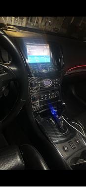 2012 INFINITI G37 x