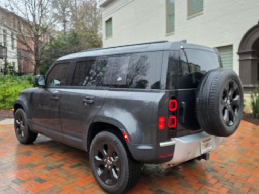 2023 Land Rover Defender S