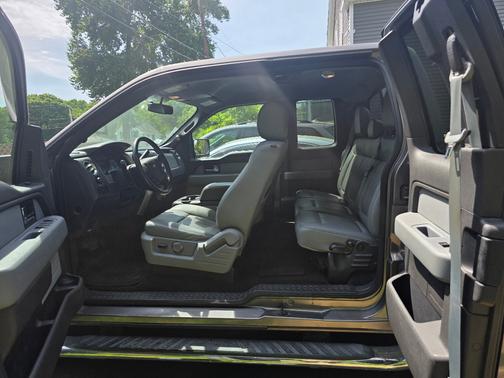 Gray 2014 Ford F-150 XL