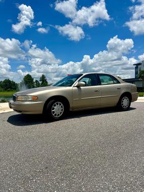 Gold 2005 Buick Century Base