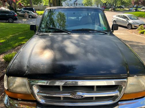 Black 1999 Ford Ranger XLT SuperCab