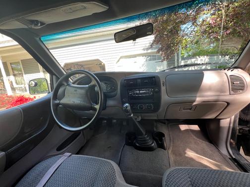 Black 1999 Ford Ranger XLT SuperCab
