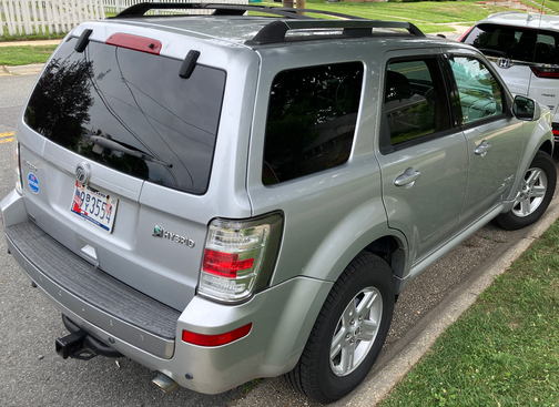 Silver 2010 Mercury Mariner Hybrid Base