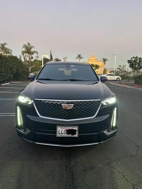 2023 Cadillac XT6 Premium Luxury FWD