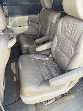 White 2009 Honda Odyssey EX-L