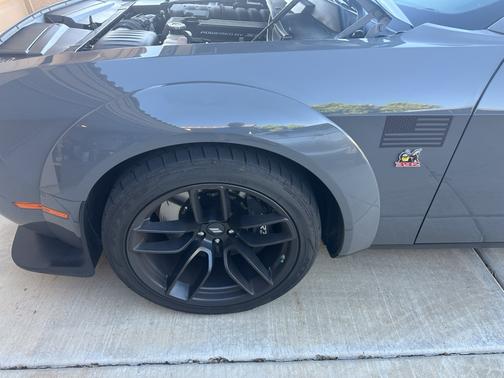 Gray 2023 Dodge Challenger R/T Scat Pack Widebody
