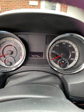 White 2017 Dodge Grand Caravan SXT