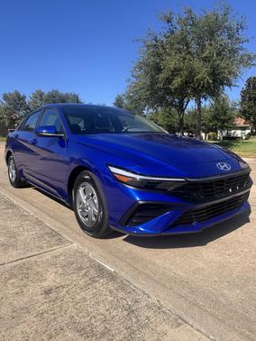 Blue 2026 Hyundai ELANTRA SE