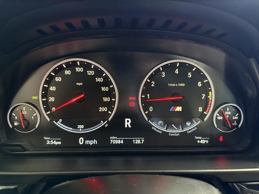 Black 2014 BMW M5 Base