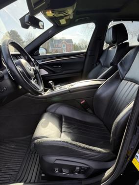 Black 2014 BMW M5 Base