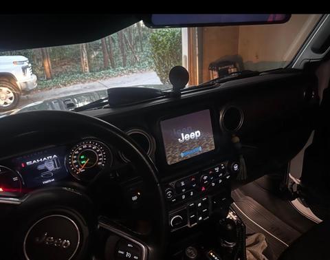 White 2018 Jeep Wrangler Unlimited Sahara