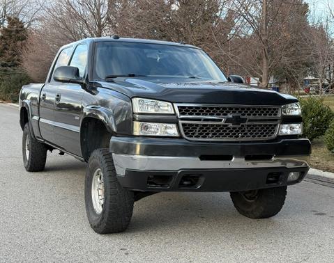 2005 Chevrolet Silverado 2500 LT H/D Crew Cab