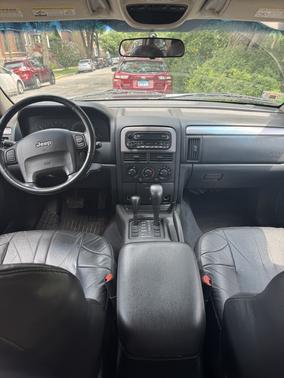 Blue 2002 Jeep Grand Cherokee Sport