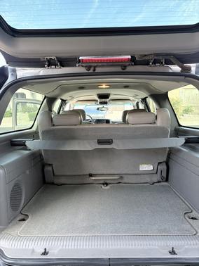 2002 Chevrolet Suburban 1500 LT