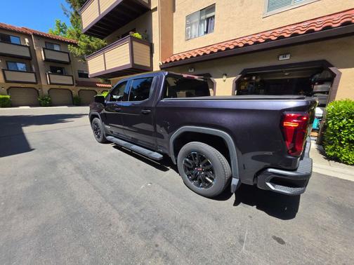 Purple 2022 GMC Sierra 1500 Elevation