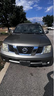 2006 Nissan Pathfinder SE