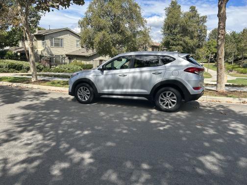 2018 Hyundai TUCSON SEL Plus