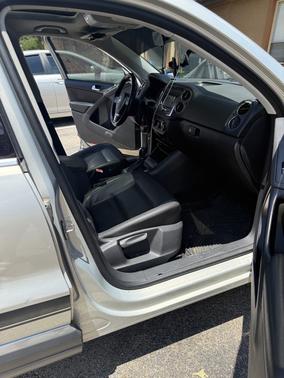2012 Volkswagen Tiguan SE