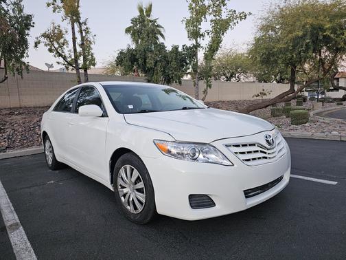 2011 Toyota Camry LE