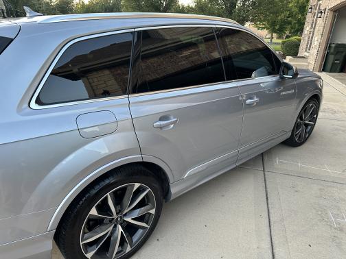 2022 Audi SQ7 4.0T Premium Plus