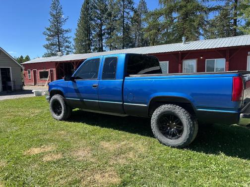 Blue 1997 Chevrolet 1500 Extended Cab