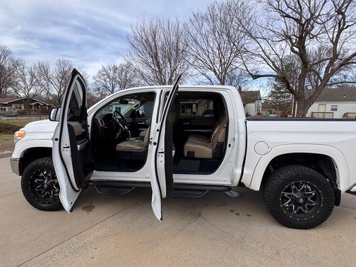 2015 Toyota Tundra Limited