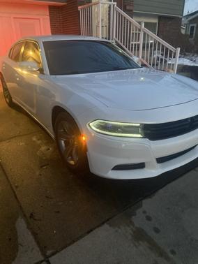 2016 Dodge Charger SXT