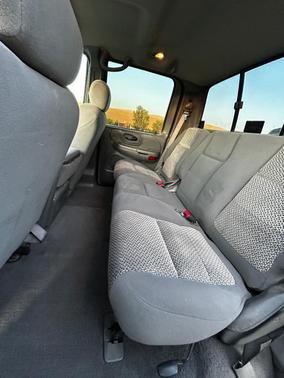 Gray 2003 Ford F-150 XLT SuperCrew