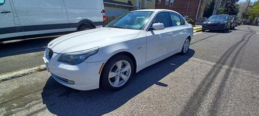 2008 BMW 528 xi
