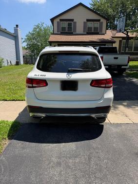 White 2017 Mercedes-Benz GLC 300 Base