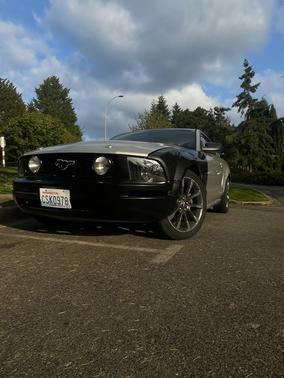 Silver 2006 Ford Mustang GT