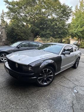 Silver 2006 Ford Mustang GT