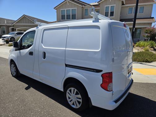 2020 Nissan NV200 SV