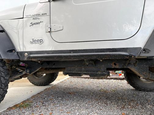Beige 2000 Jeep Wrangler Sport