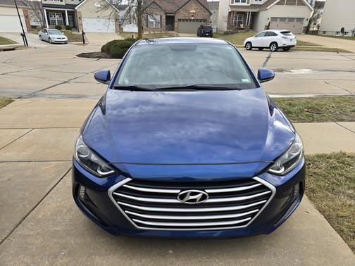 2017 Hyundai ELANTRA Value Edition
