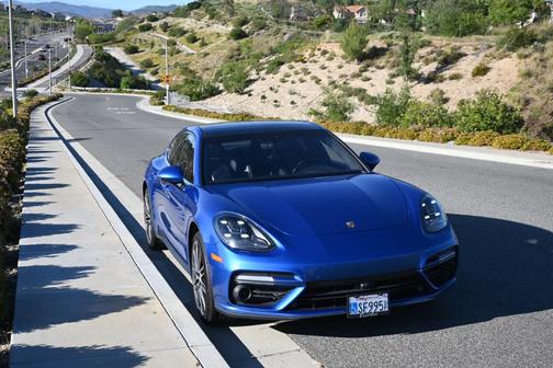 Blue 2017 Porsche Panamera Panamera Turbo