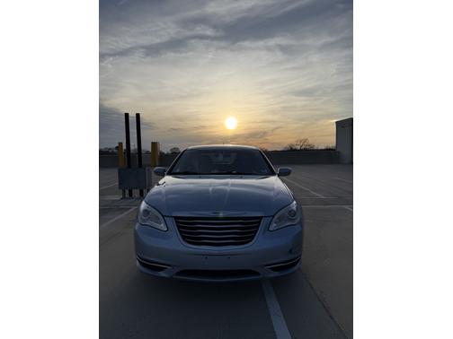 2012 Chrysler 200 Touring