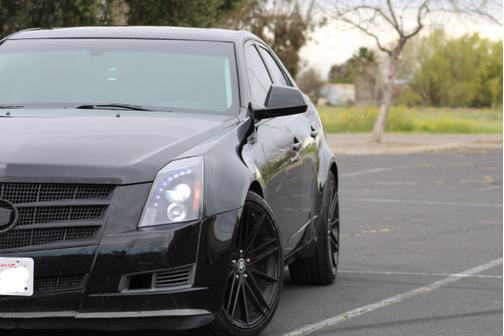 Photo 3 of 12 of 2008 Cadillac CTS Base