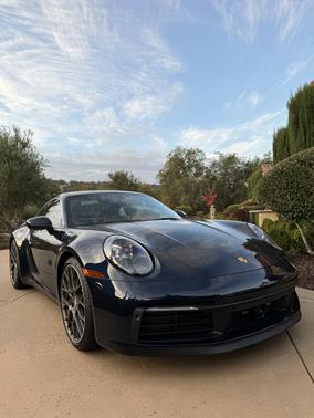 Blue 2021 Porsche 911 911 Carrera 4S