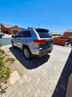 Silver 2014 Jeep Grand Cherokee Limited