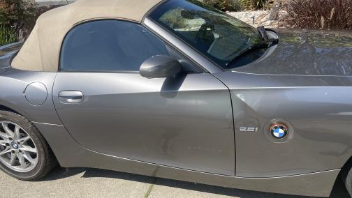 2004 BMW Z4 2.5i