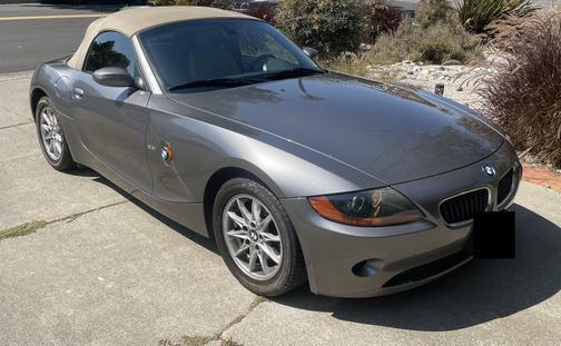2004 BMW Z4 2.5i