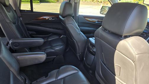 2016 Cadillac Escalade Luxury