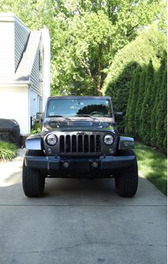 Gray 2017 Jeep Wrangler Unlimited Sahara