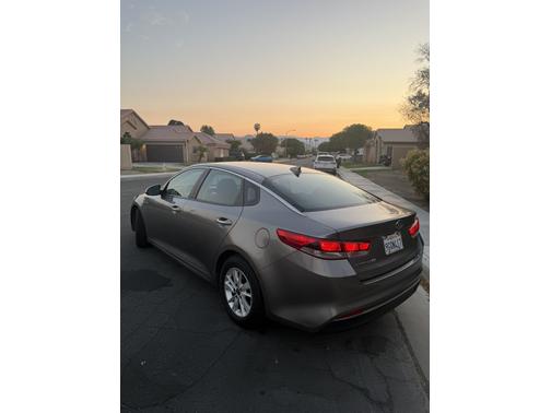 2017 Kia Optima LX
