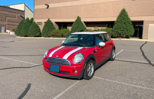 2009 MINI Cooper Base
