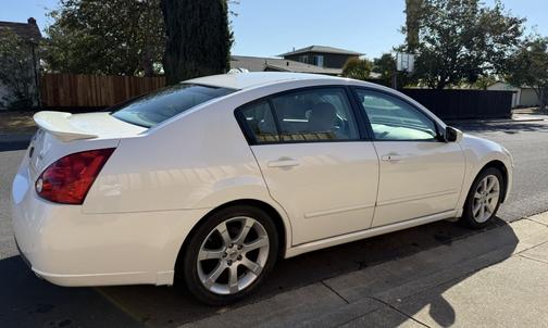 2007 Nissan Maxima SE